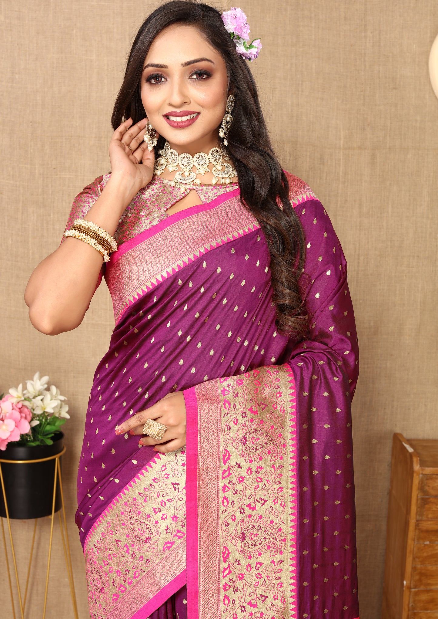 Wine Soft Silk Zari Motifs Saree With Brocade Blouse Piece