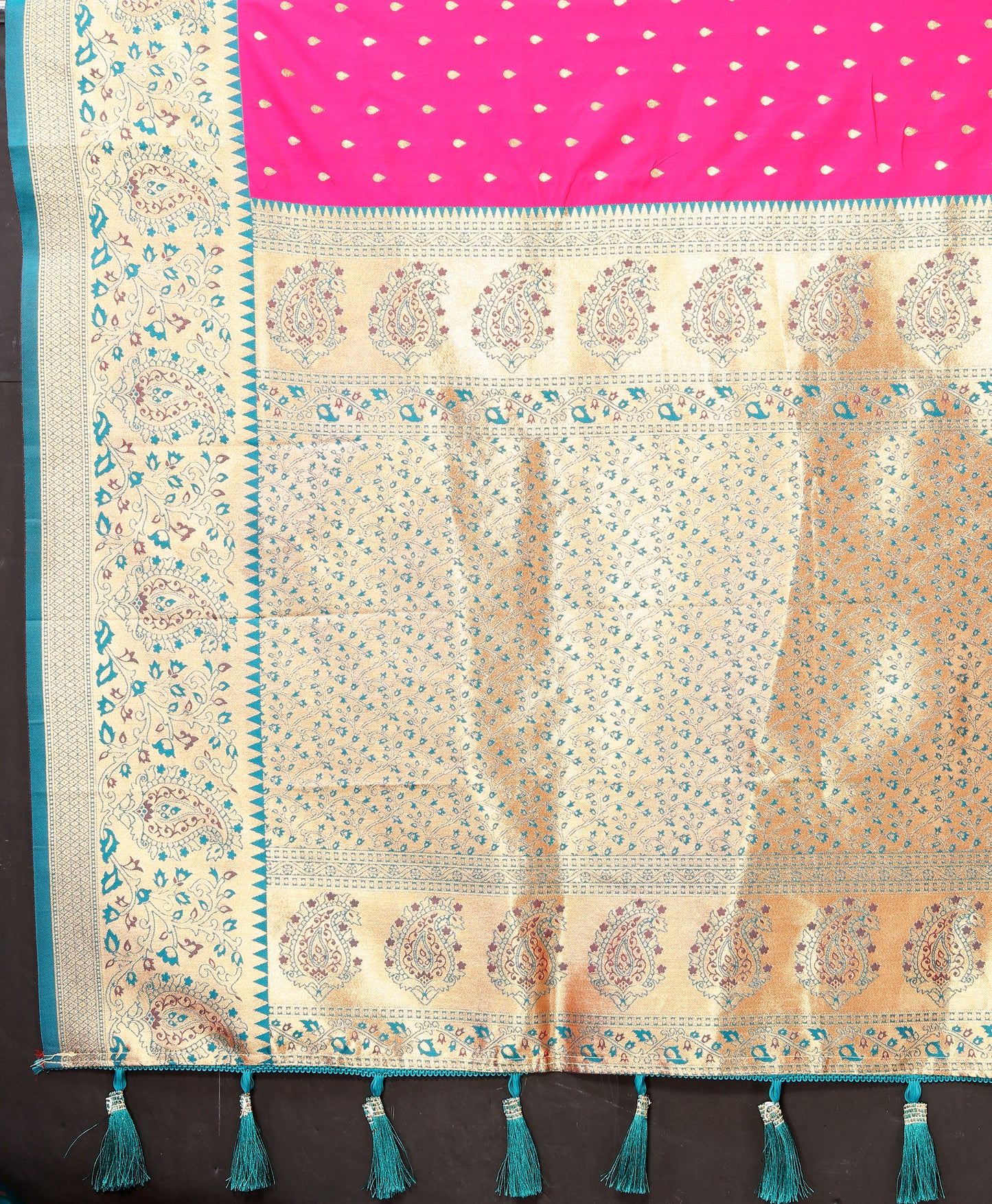 Pink Soft Silk Zari Motifs Saree With Brocade Blouse Piece