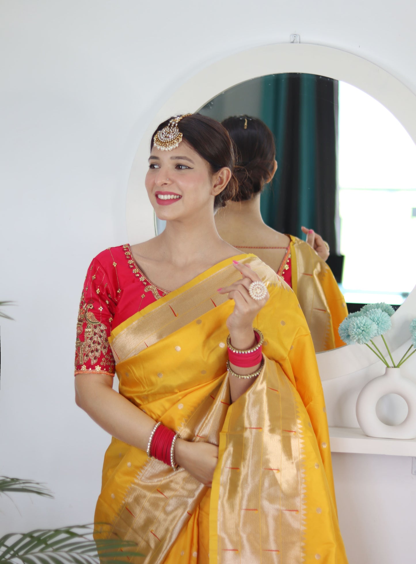 Yellow Royal Motif Pethani Silk Saree With Blouse Piece