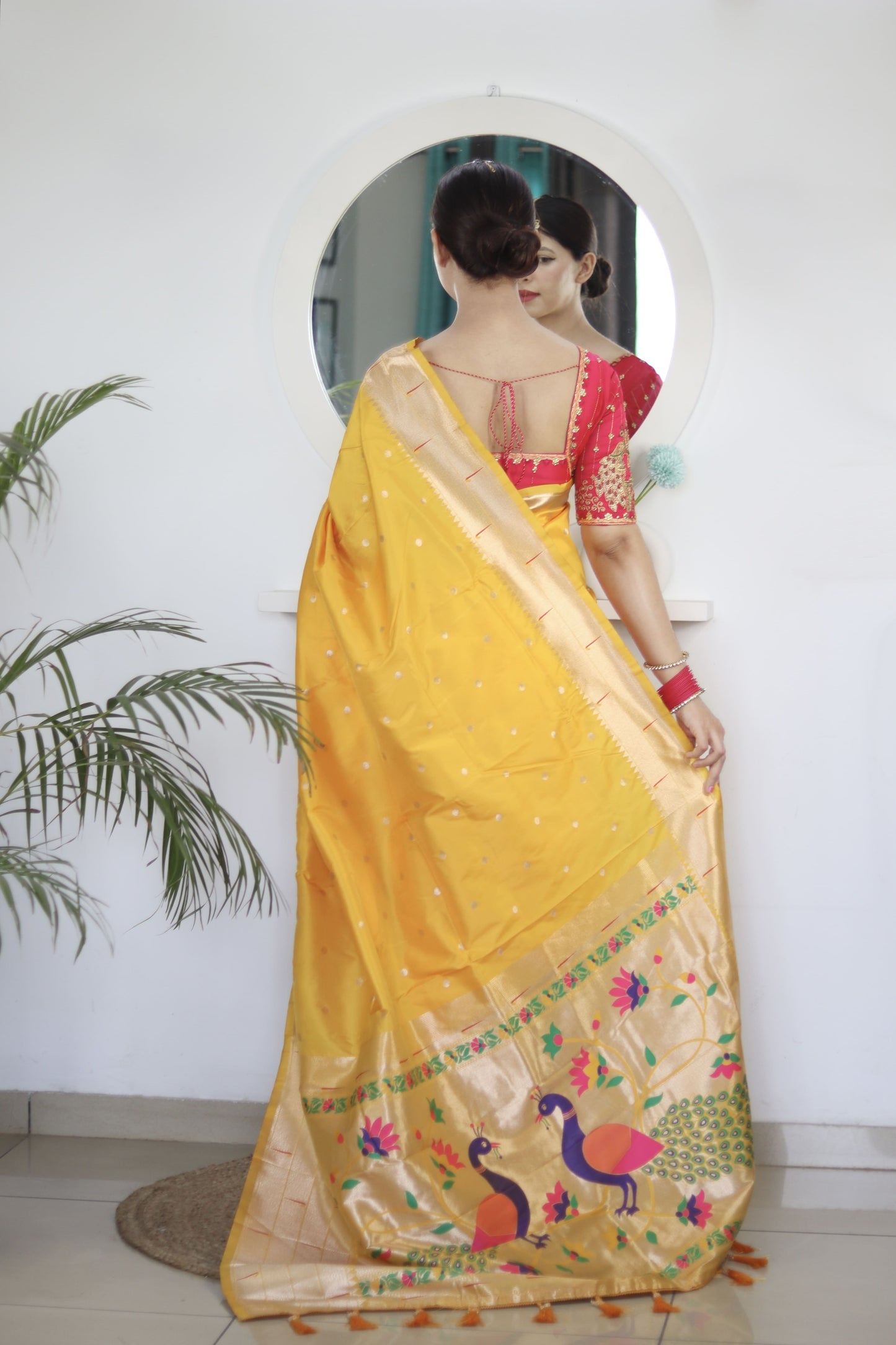 Yellow Royal Motif Pethani Silk Saree With Blouse Piece