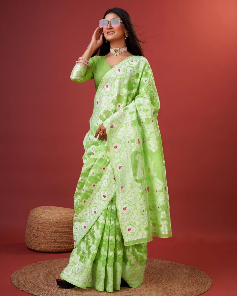 Parrot Green Bagicha Pure Rich Cotton Saree With Blouse Piece