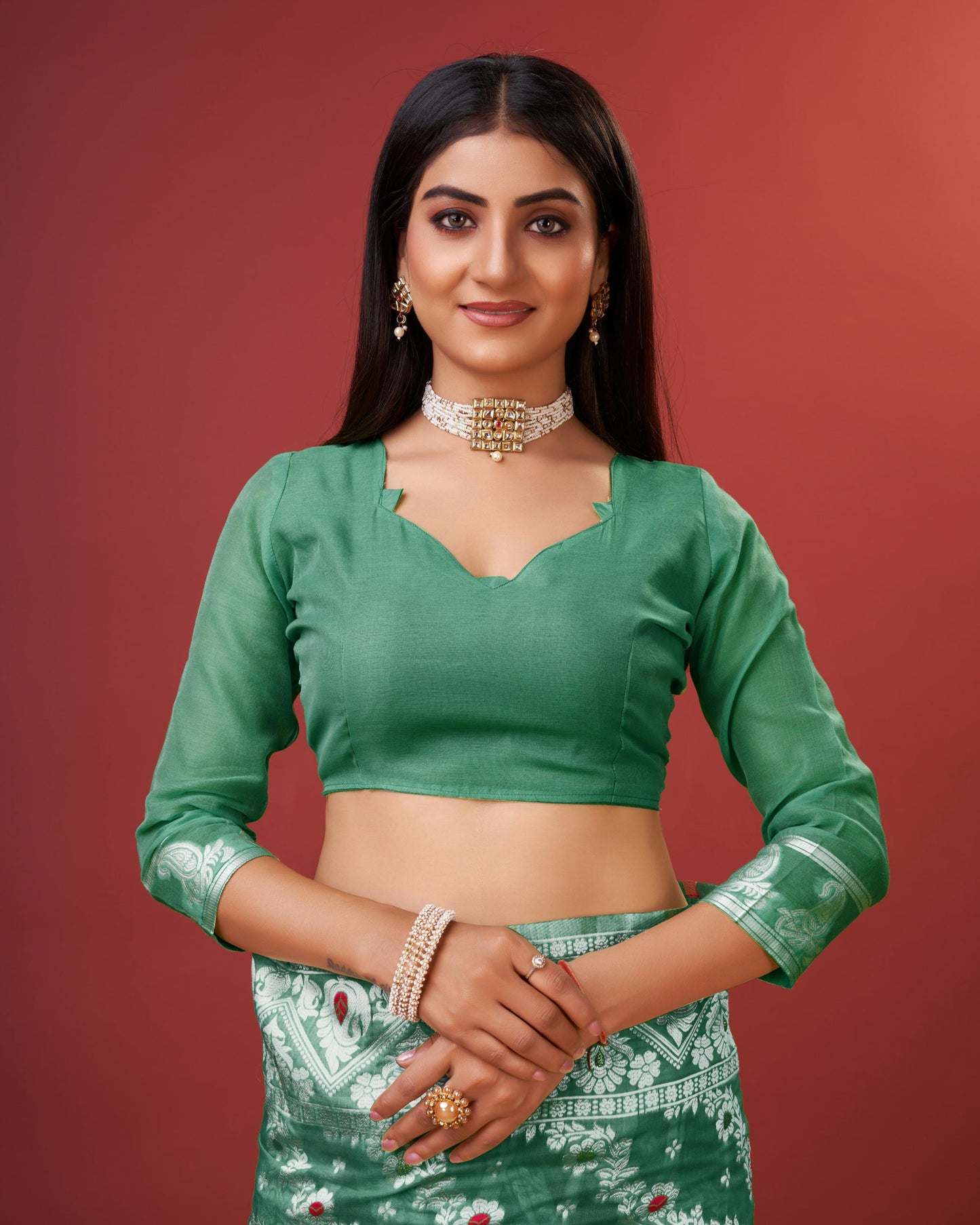 Green Bagicha Pure Rich Cotton Saree With Blouse Piece