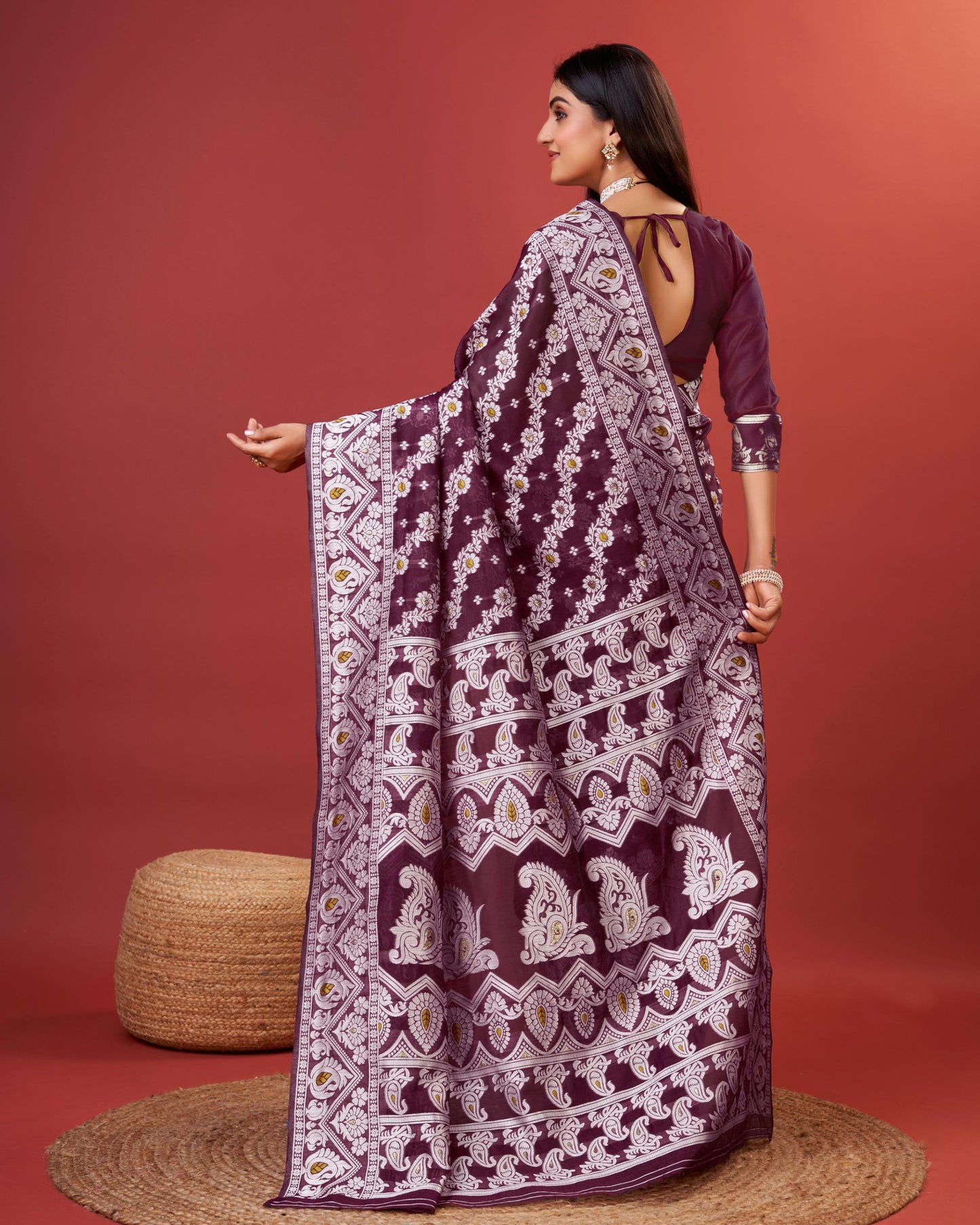 Wine Bagicha Pure Rich Cotton Saree With Blouse Piece