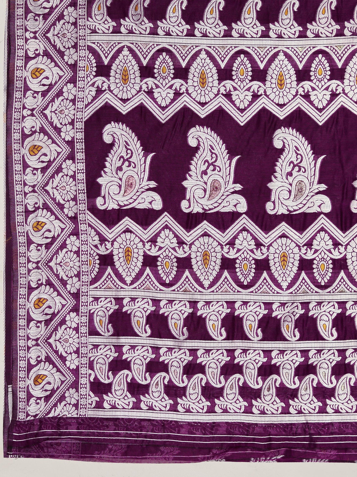 Wine Bagicha Pure Rich Cotton Saree With Blouse Piece