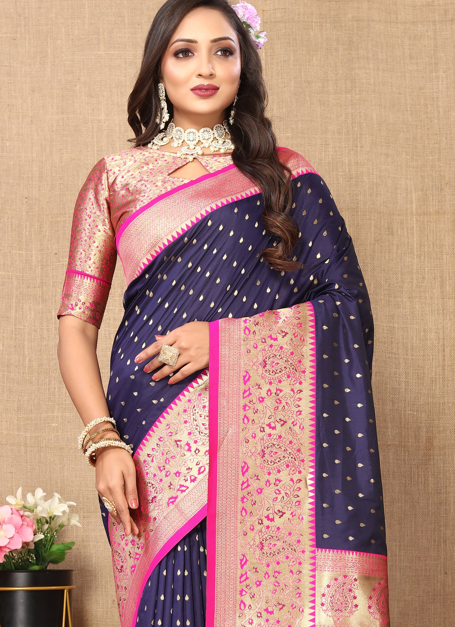 Blue Soft Silk Zari Motifs Saree With Brocade Blouse Piece