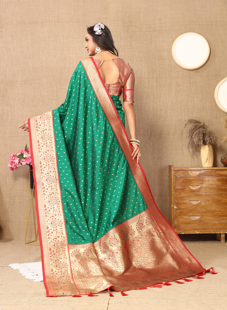Green Soft Silk Zari Motifs Saree With Brocade Blouse Piece