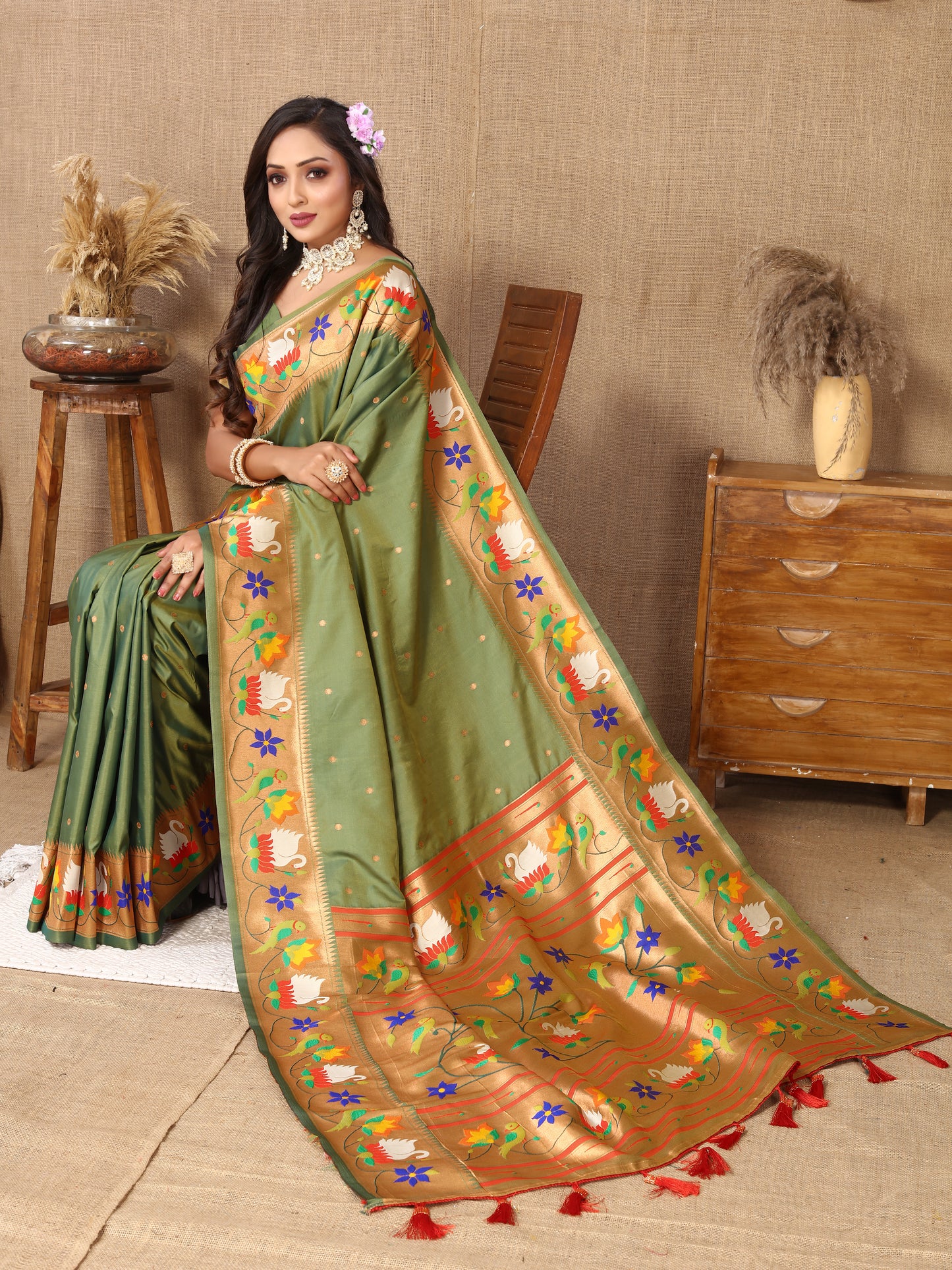 Pista Traditional Rajhans Paithani Soft Silk Saree With Blouse Piece
