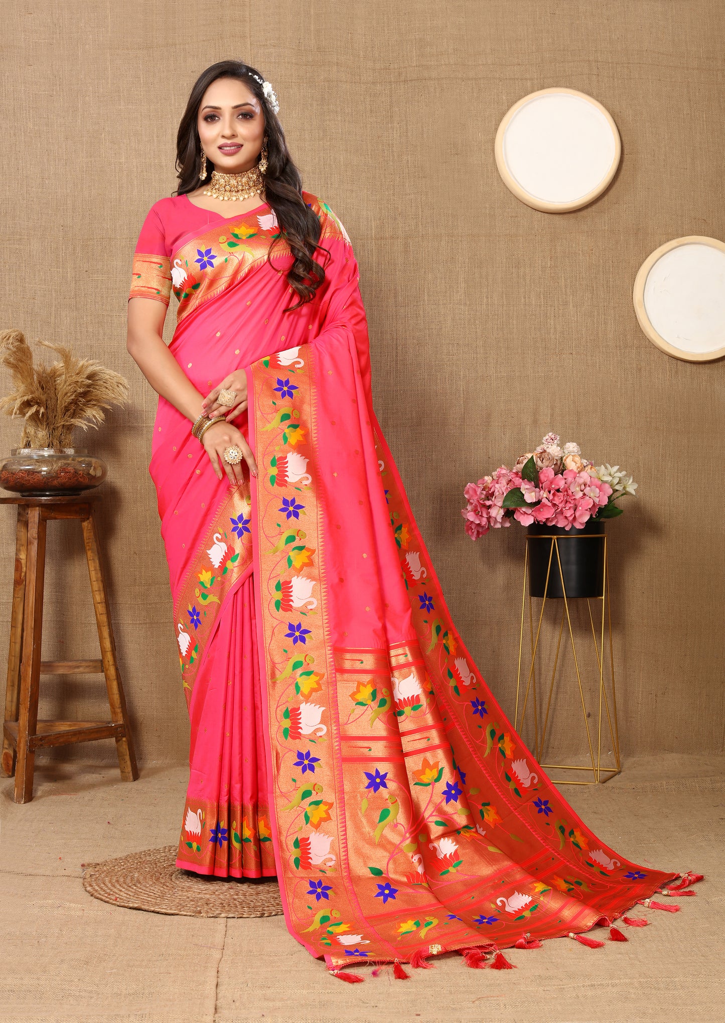 Peach Traditional Rajhans Paithani Soft Silk Saree With Blouse Piece