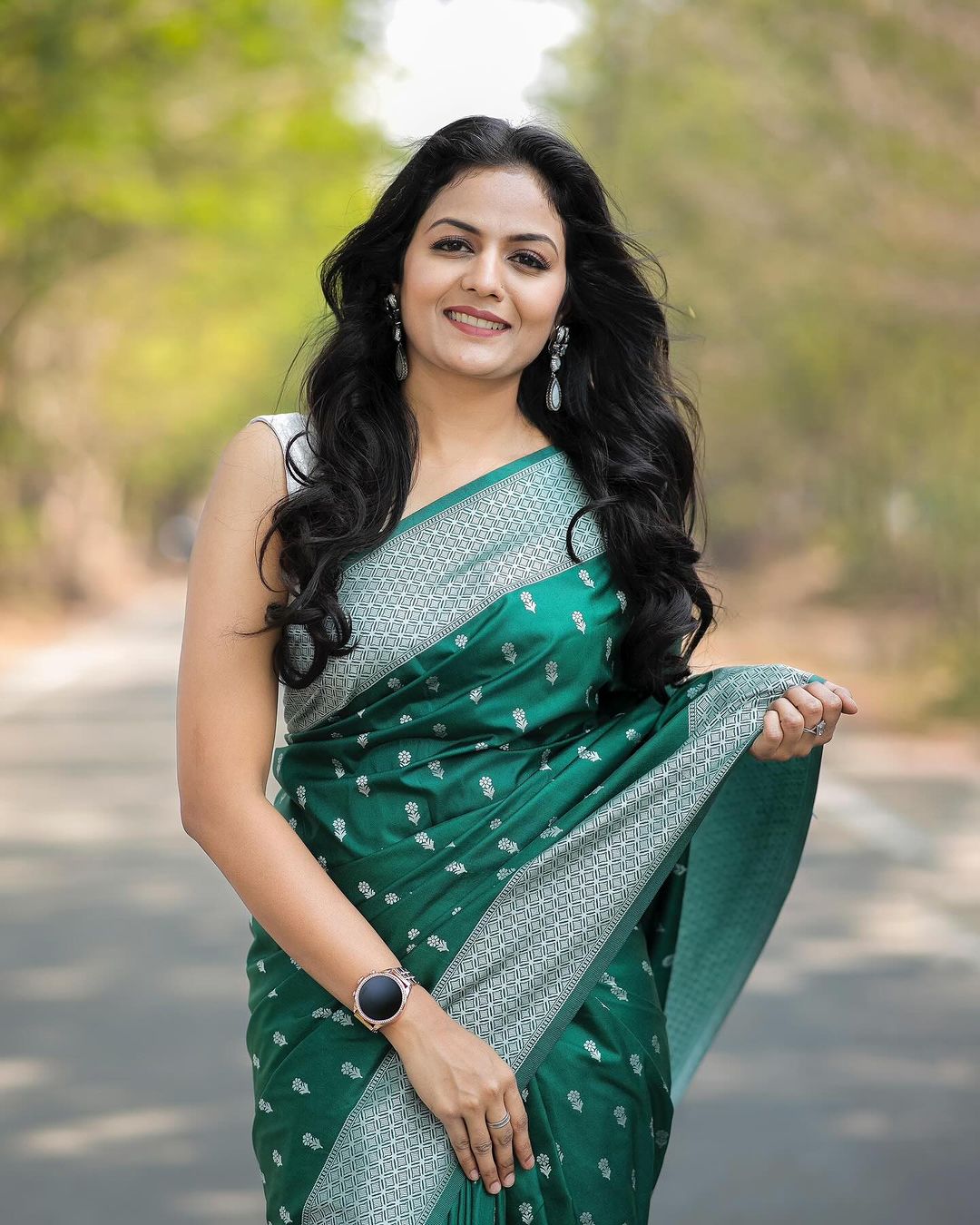 Green Soft Cotton Silk Saree With Blouse Piece