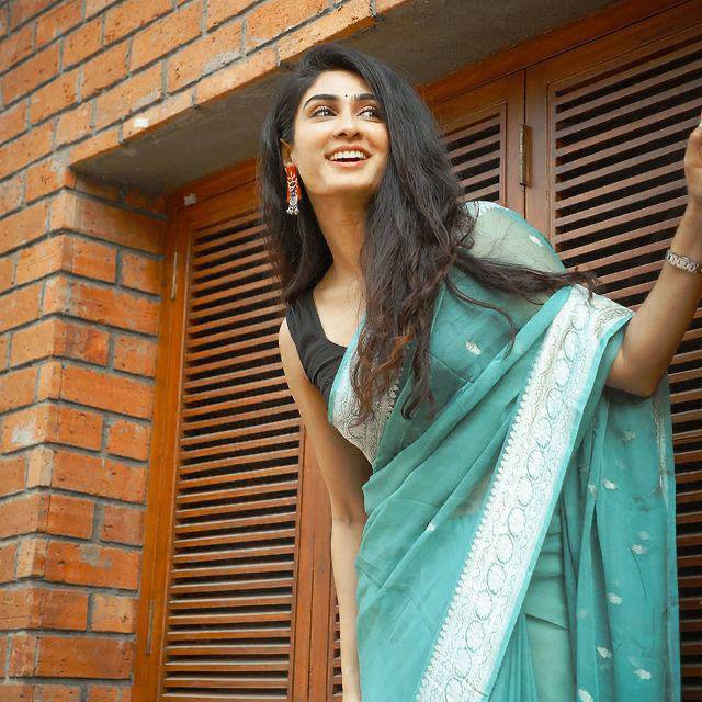 Mint Green Soft Cotton Silk Saree With Blouse Piece