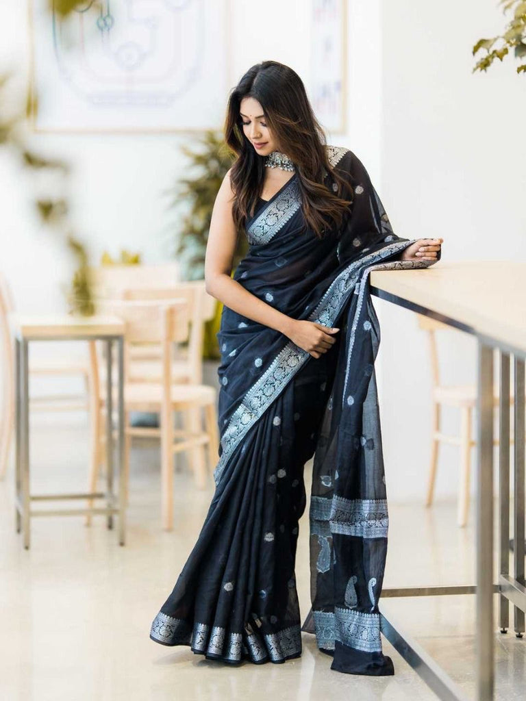Black Soft Cotton Silk Saree With Blouse Piece
