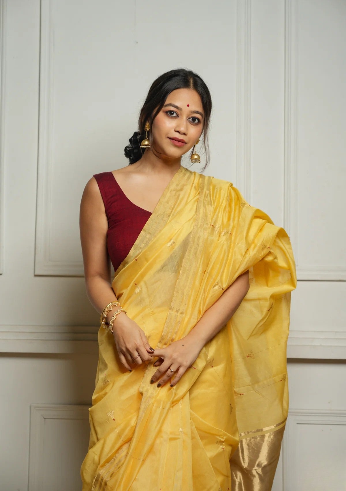 Yellow Rich Pure Linen Cotton Silk Saree With Blouse Piece