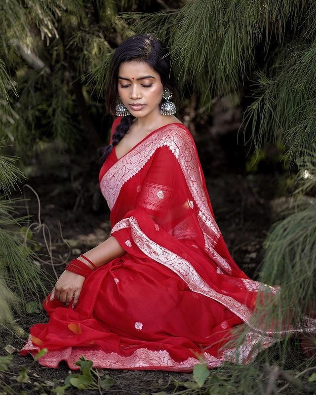 Red Soft Cotton Silk Saree With Blouse Piece