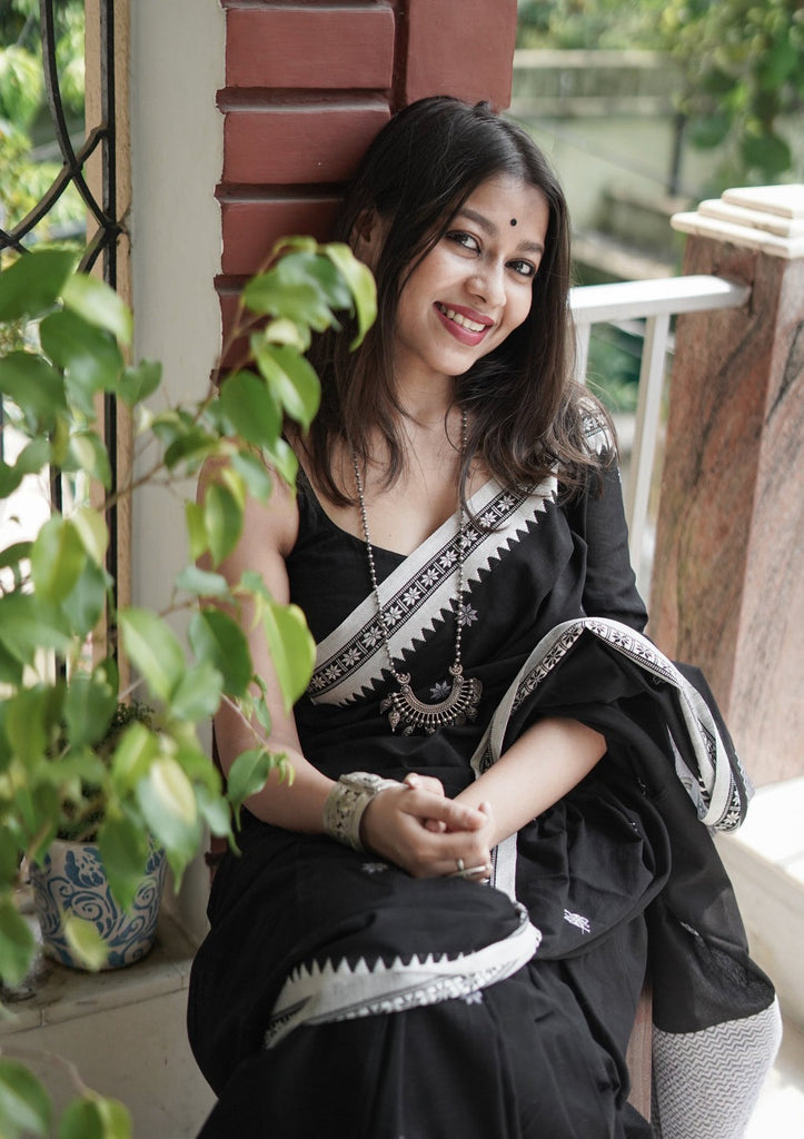 Black & White Soft Cotton Silk Saree With Blouse Piece