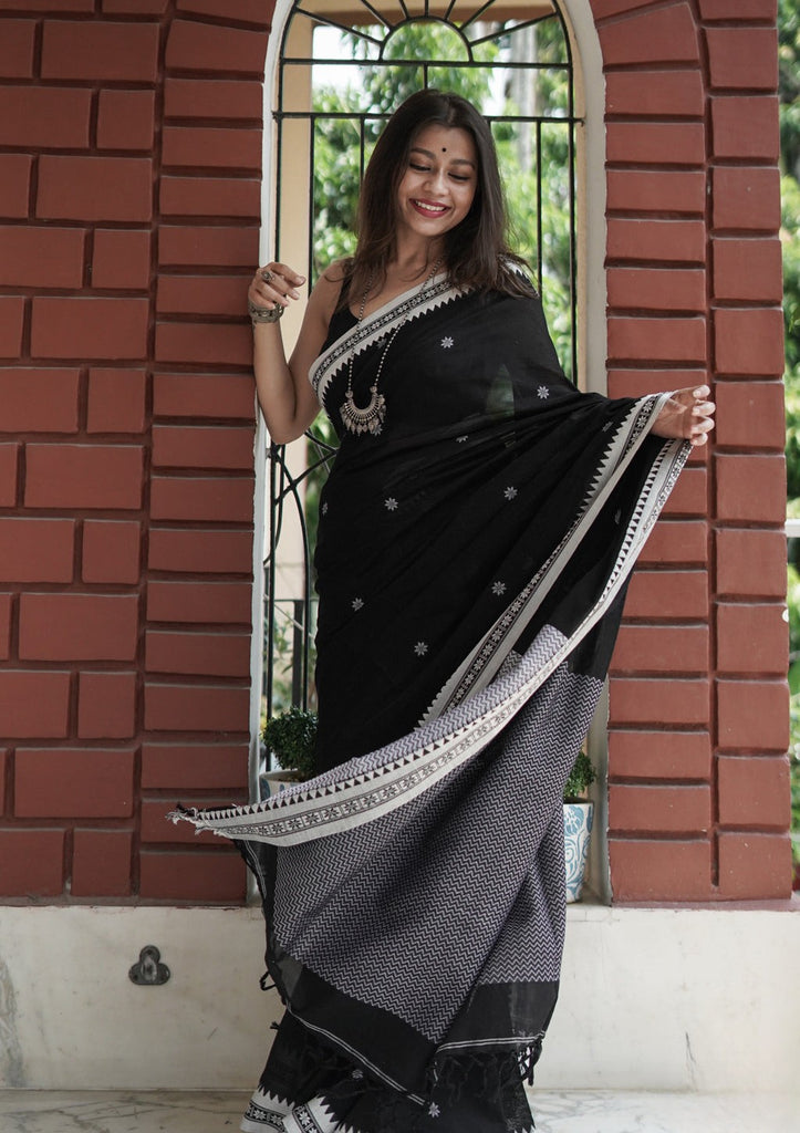 Black & White Soft Cotton Silk Saree With Blouse Piece