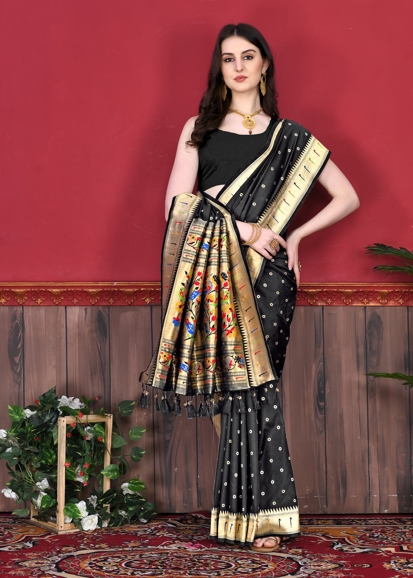 Black Timeless Meenakari Bindi Silk Saree With Blouse Piece
