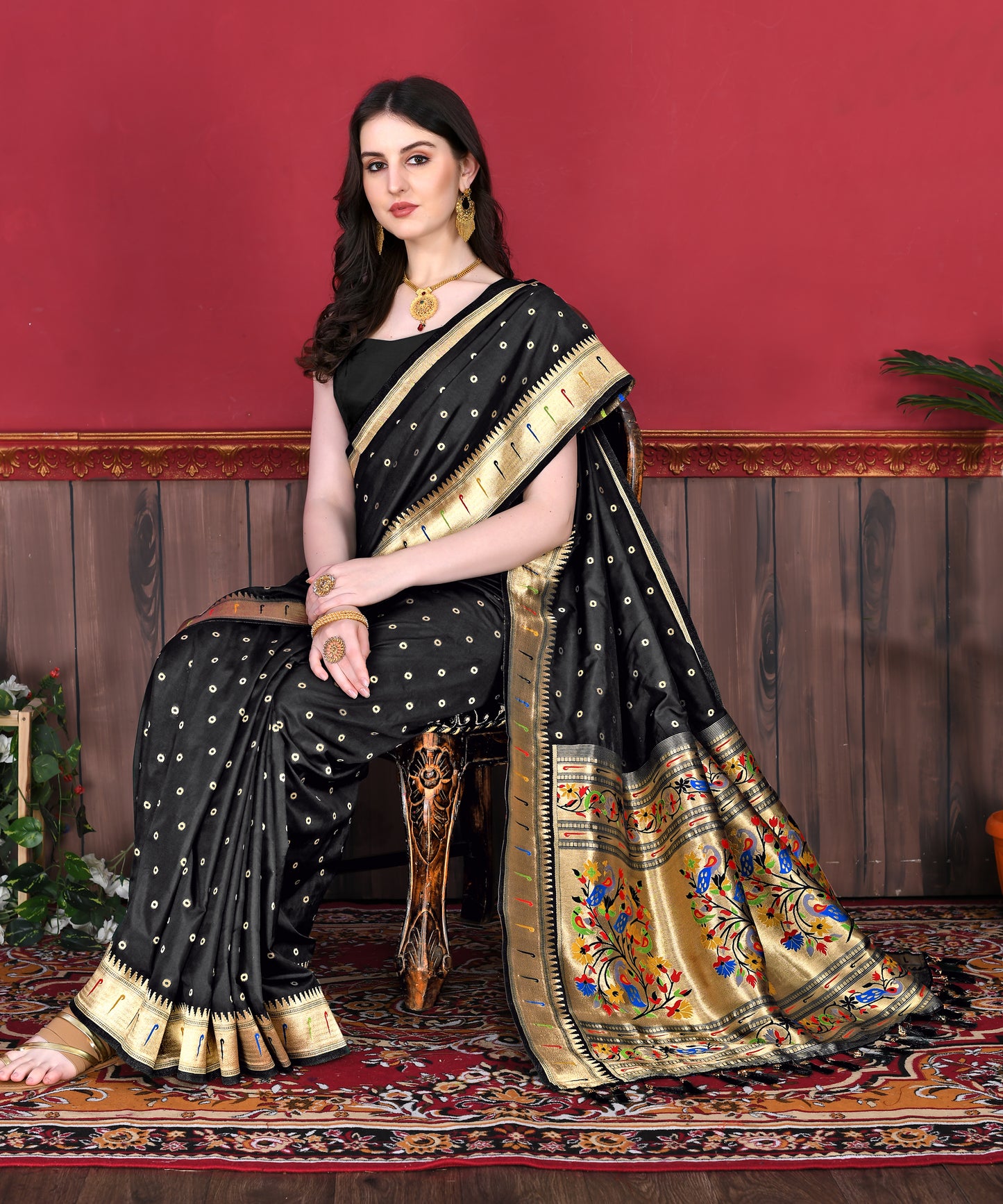 Black Timeless Meenakari Bindi Silk Saree With Blouse Piece
