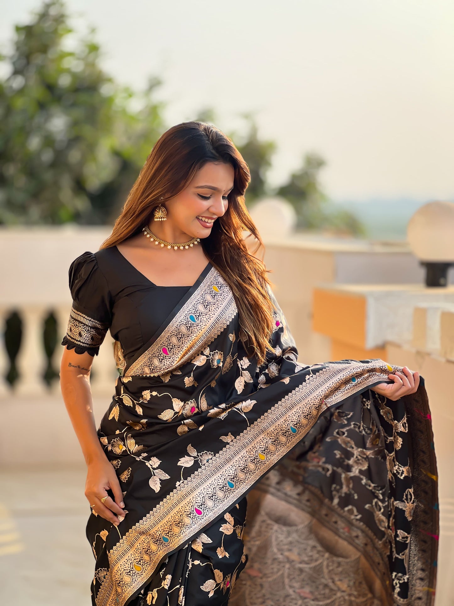 Black Meenakari Elegance Banarasi Silk Saree