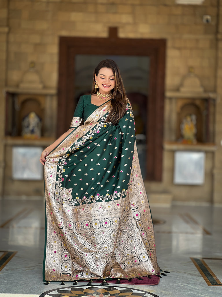 Green Graceful Meena Banarasi Silk Saree With Blouse Piece