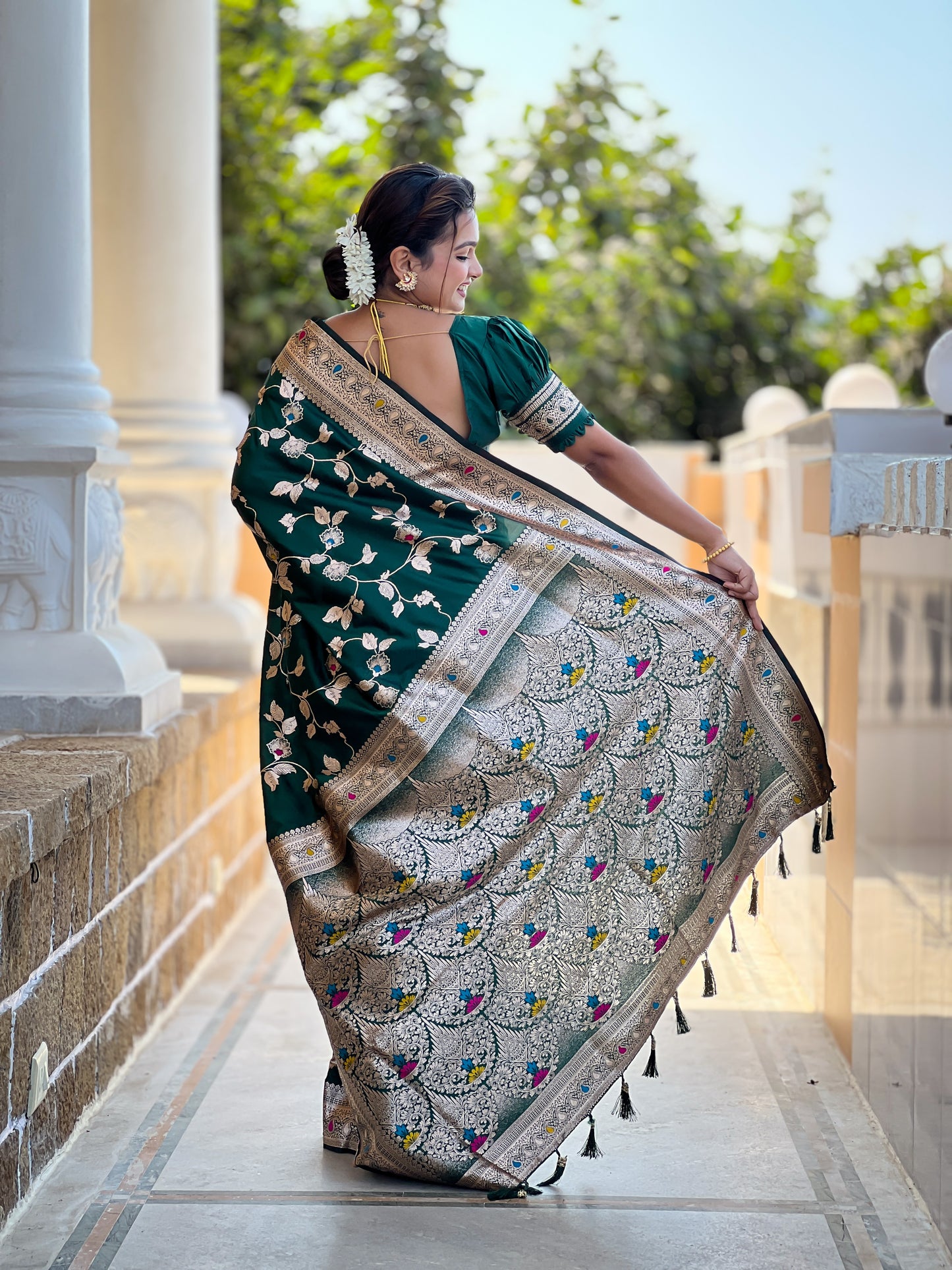 Green Meenakari Elegance Banarasi Silk Saree
