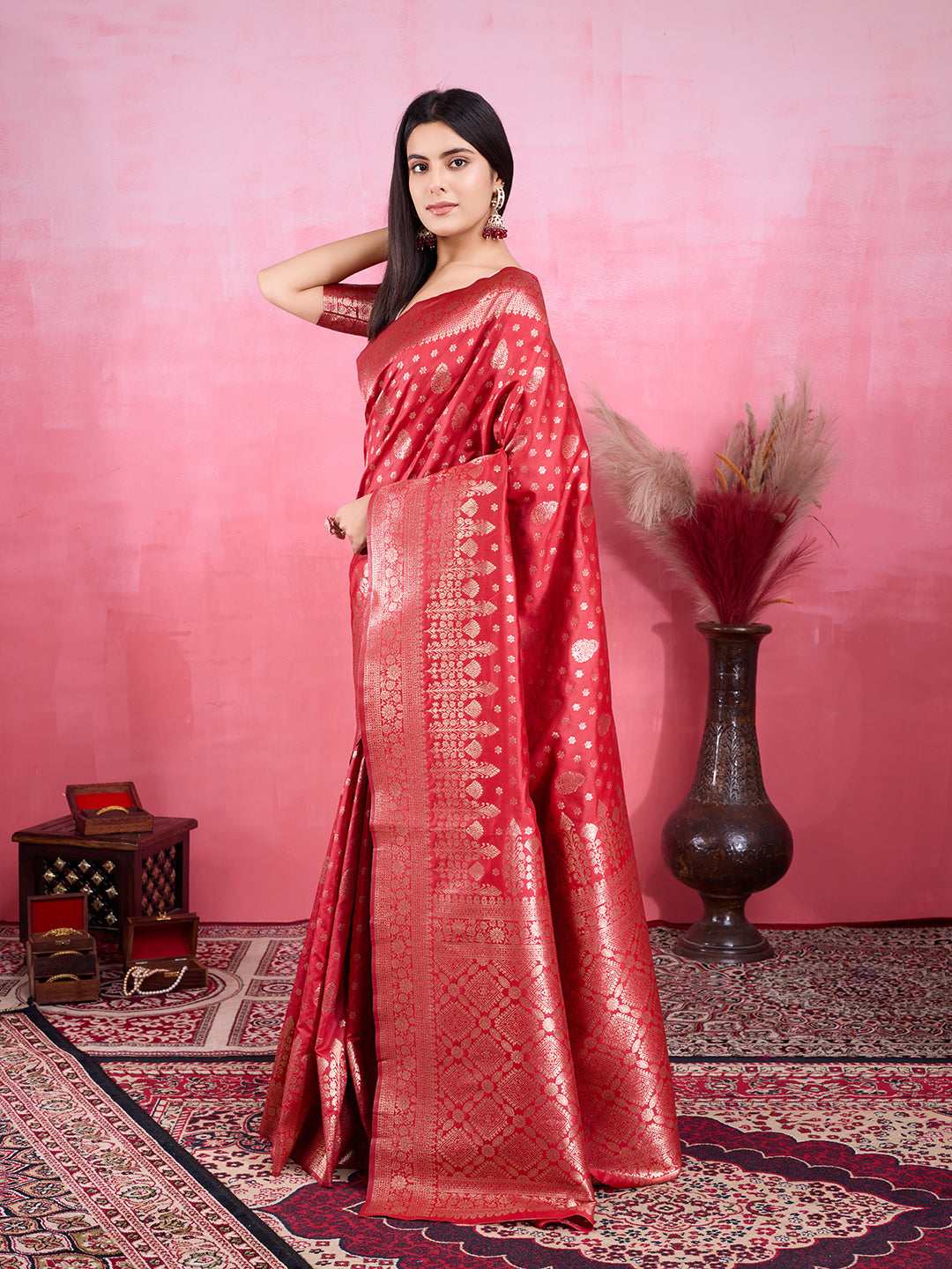 Red Pure and Rich Banarasi Soft Silk Saree With Silk Blouse Piece