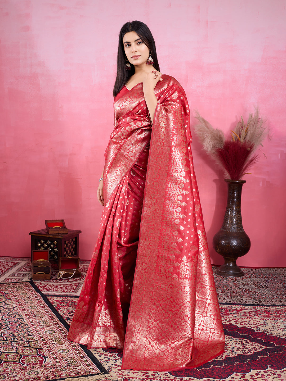 Red Pure and Rich Banarasi Soft Silk Saree With Silk Blouse Piece