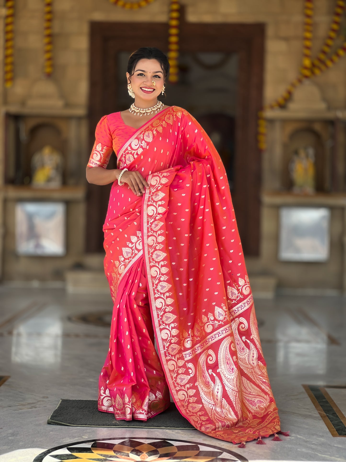 Peach Unique Meena Banarasi Silk Saree With Blouse Piece