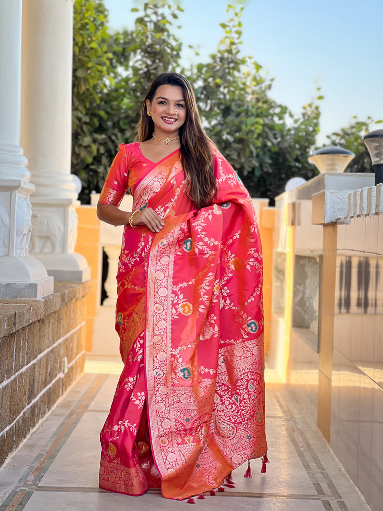 Peach Graceful Trending Banarasi Silk Saree With Blouse Piece