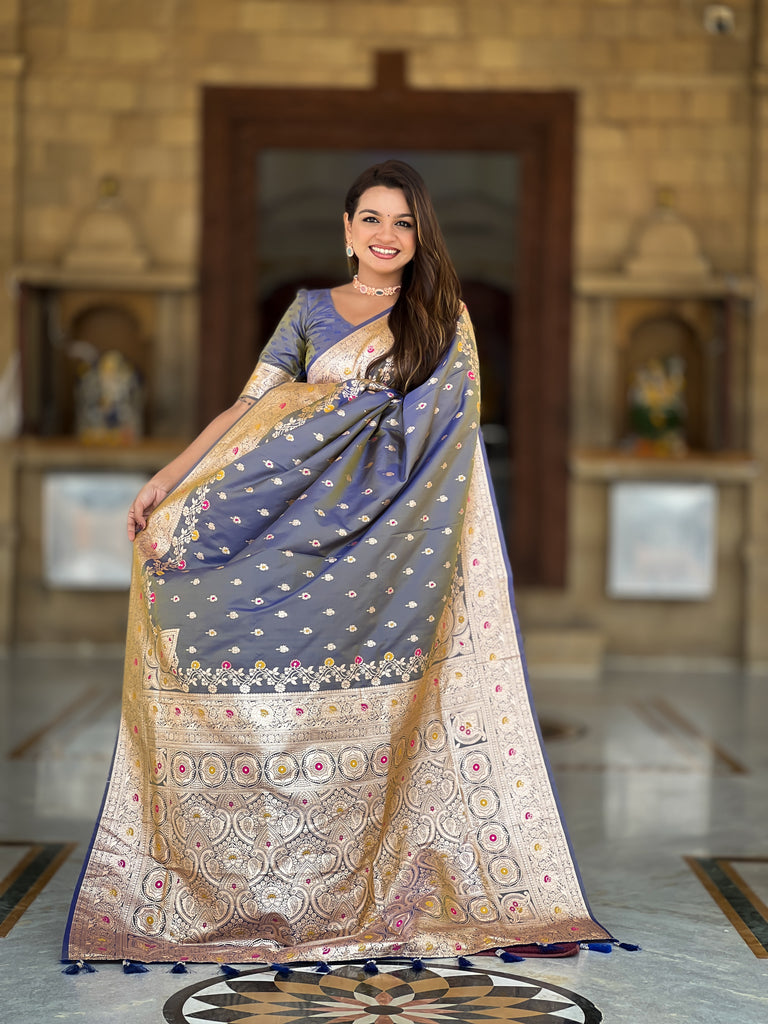 Grey Graceful Meena Banarasi Silk Saree With Blouse Piece