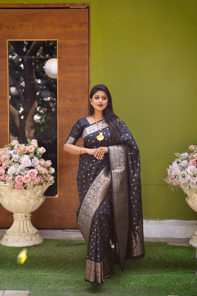 Black Banarasi Silk Saree With Silk Blouse Piece