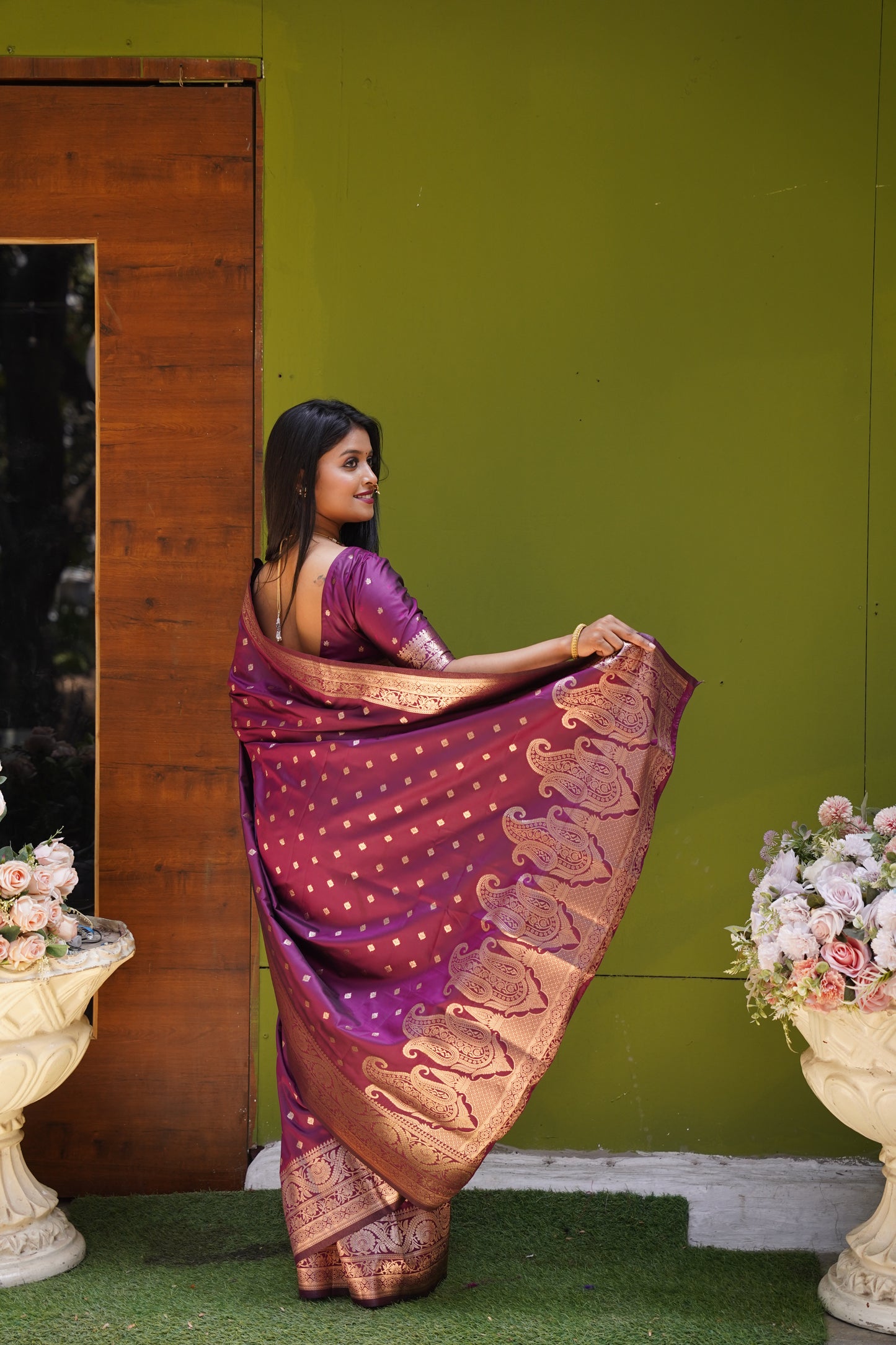 Dark Peach Banarasi Silk Saree With Silk Blouse Piece
