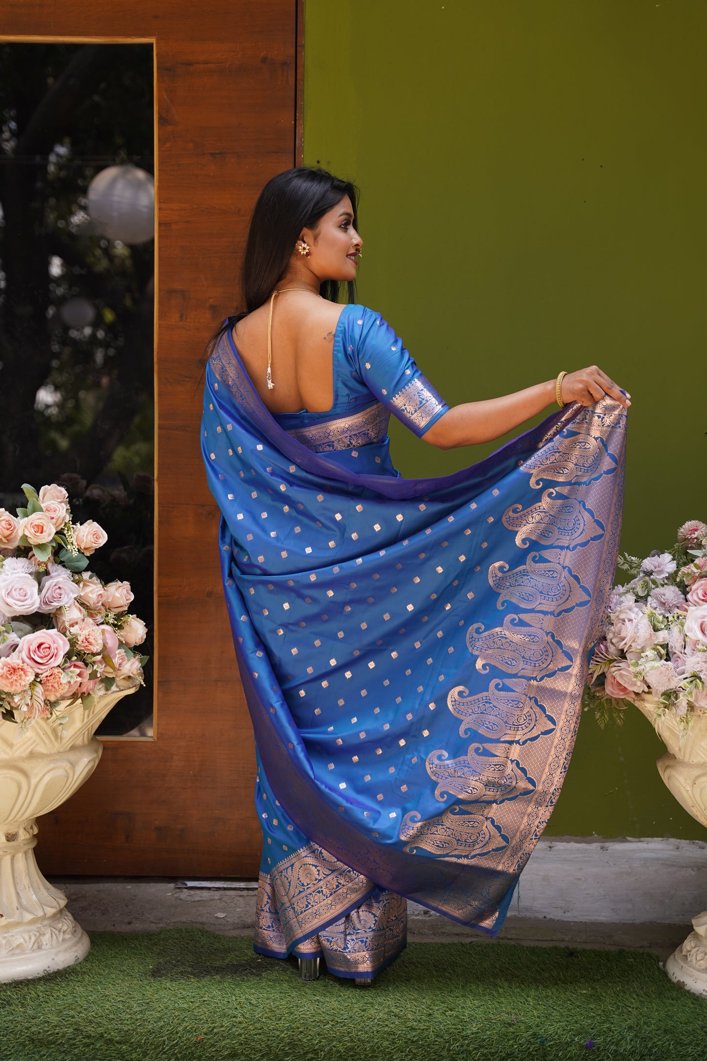 Sky Blue Banarasi Silk Saree With Silk Blouse Piece