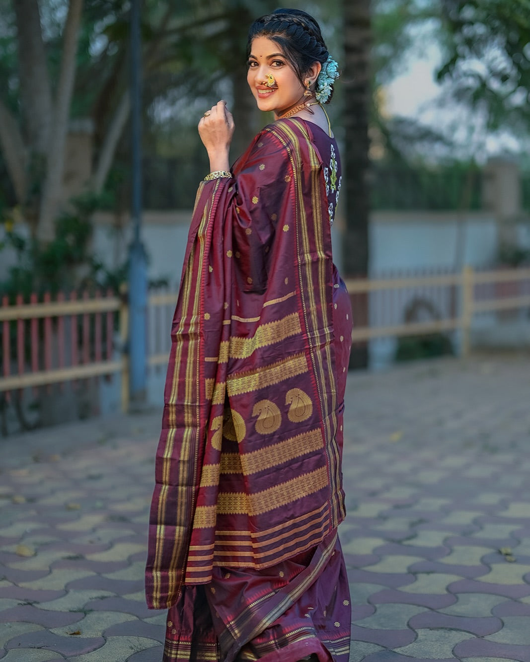 Dhanashri Kadgaonkar Traditional Narayanpet Paithani saree