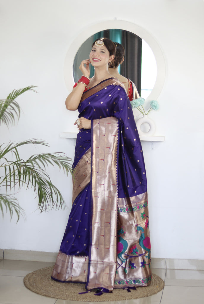 Navy Blue Royal Motif Pethani Silk Saree With Blouse Piece