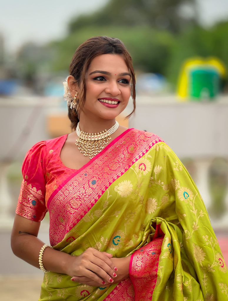 Parrot Green With Contrast Border Banarasi Silk Saree With Blouse Piece