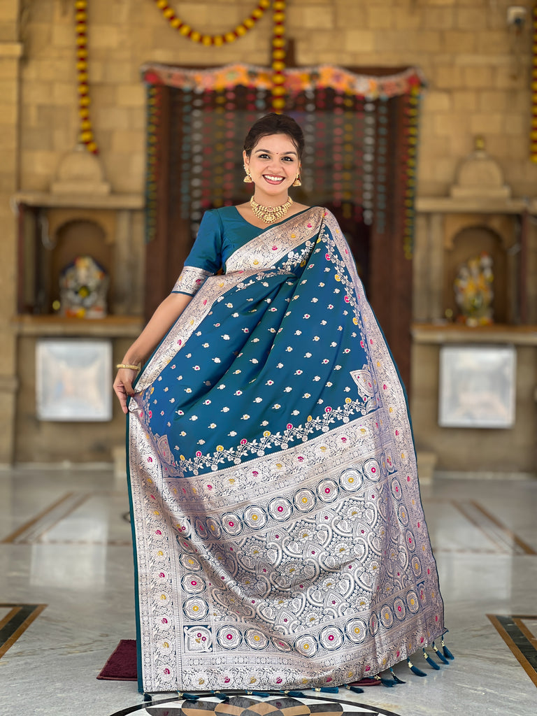 Morpinch Graceful Meena Banarasi Silk Saree With Blouse Piece