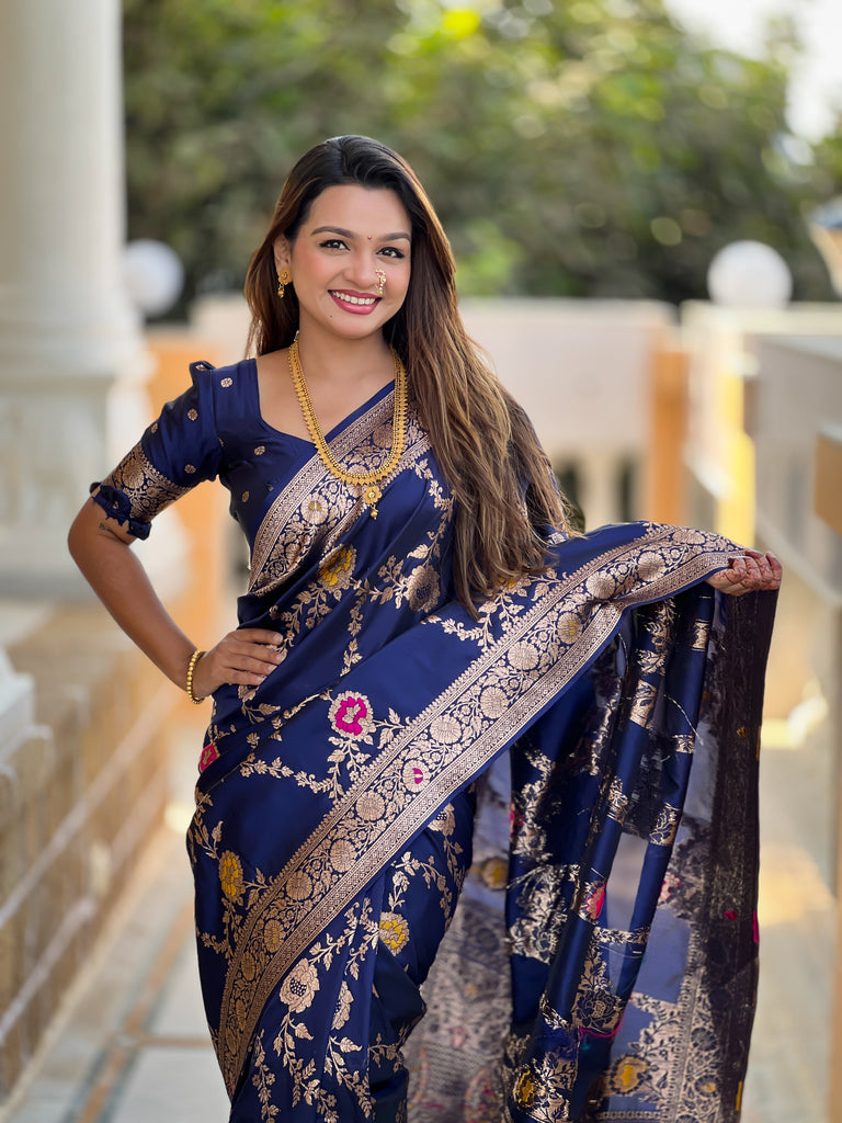 Navy Blue Graceful Trending Banarasi Silk Saree With Blouse Piece
