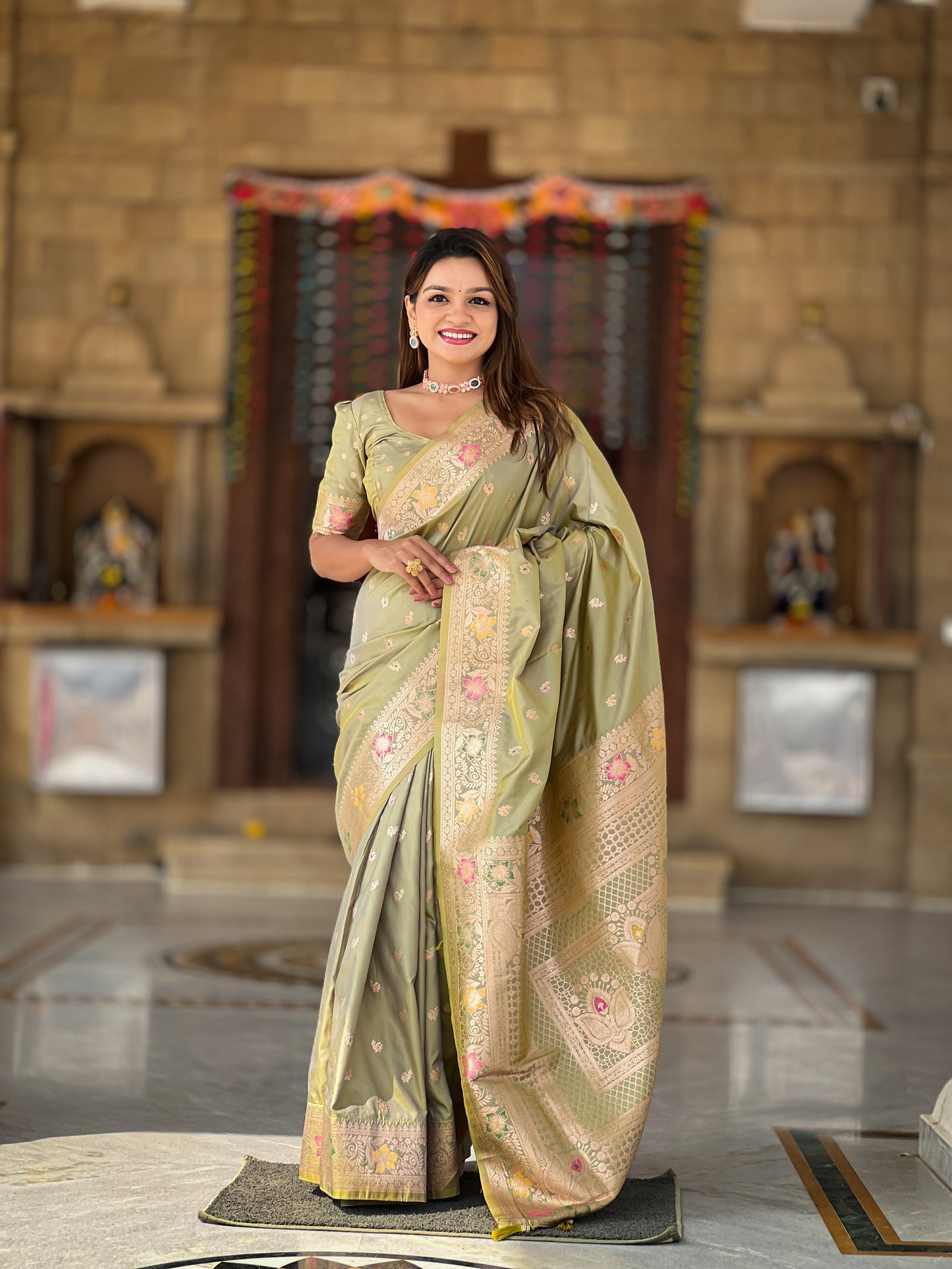 Pista Zari Weaving Banarasi Saree With Blouse Piece