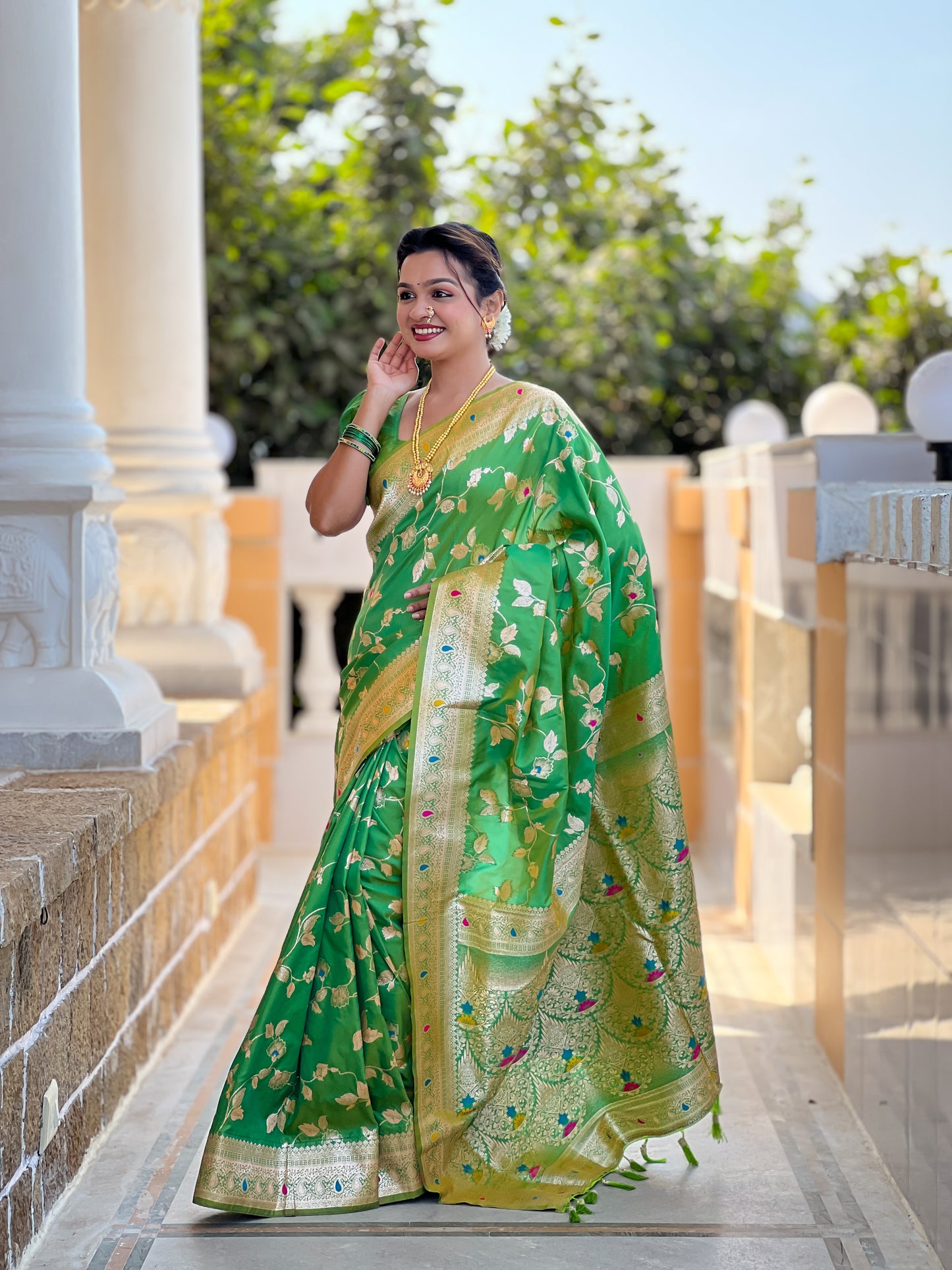 Parrot Meenakari Banarasi Silk Saree With Silk Blouse Piece