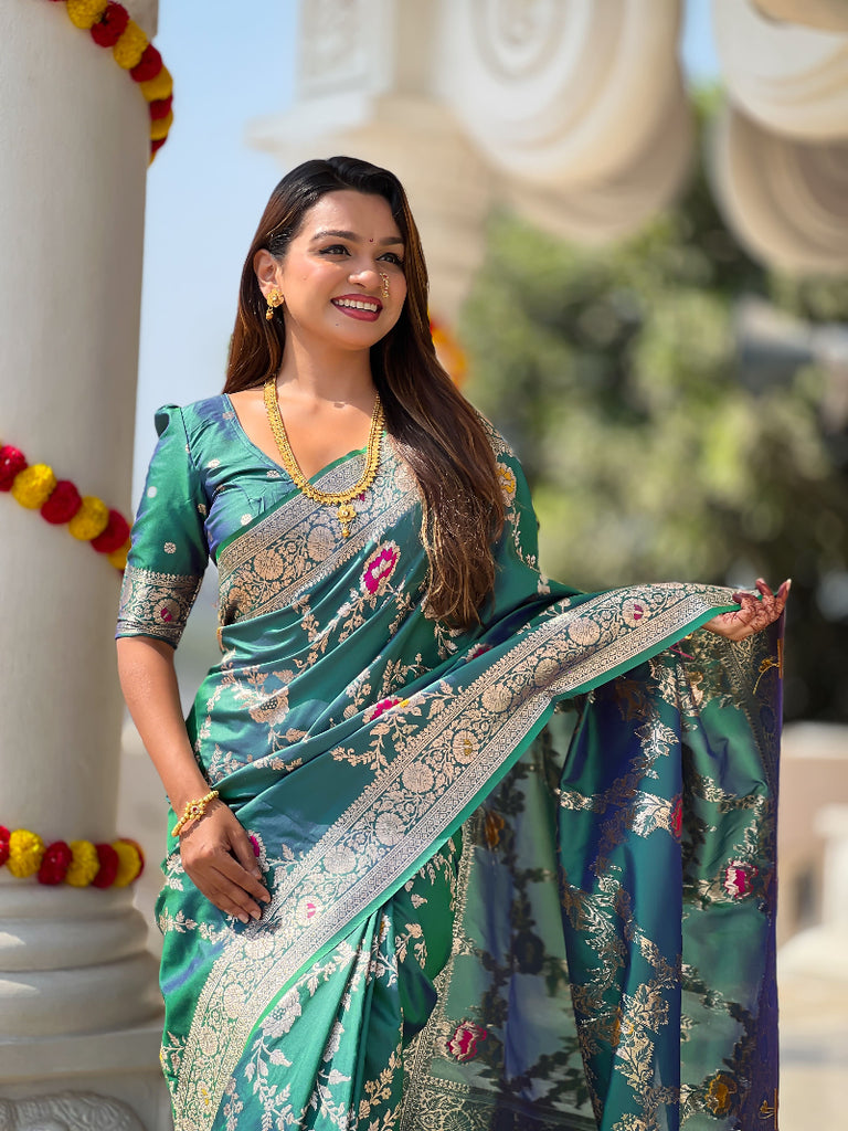 Rama Graceful Trending Banarasi Silk Saree With Blouse Piece