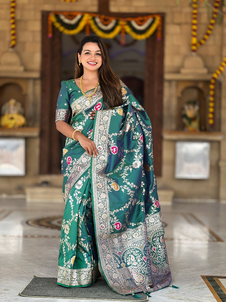 Rama Graceful Trending Banarasi Silk Saree With Blouse Piece