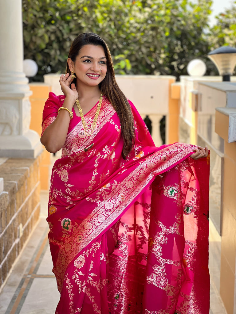 Rani Pink Graceful Trending Banarasi Silk Saree With Blouse Piece