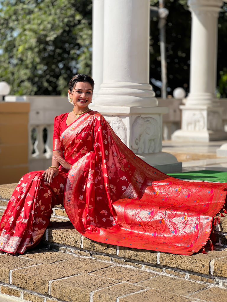 Red Meenakari Banarasi Silk Saree With Silk Blouse Piece