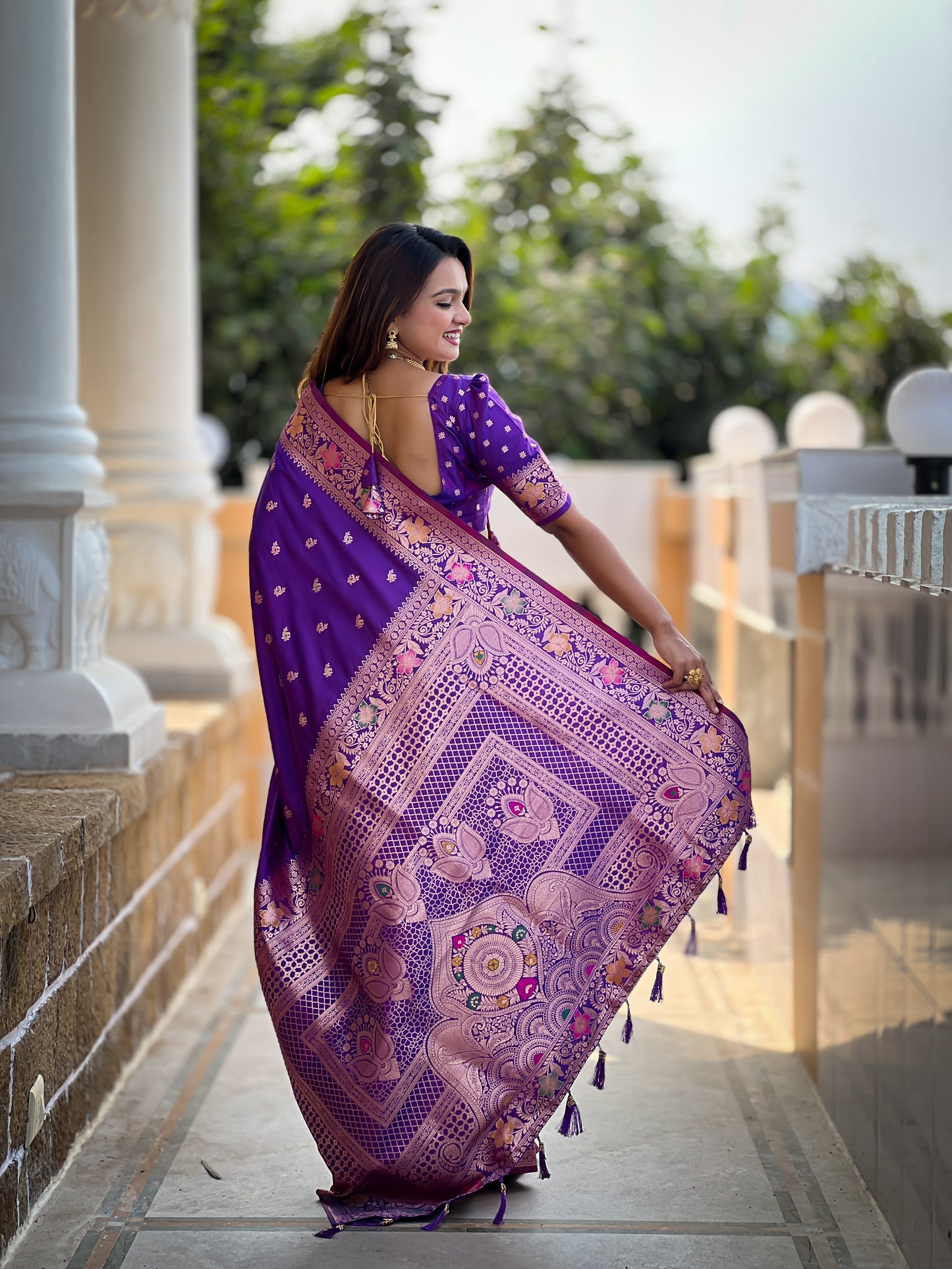 Purple Zari Weaving Banarasi Saree With Blouse Piece