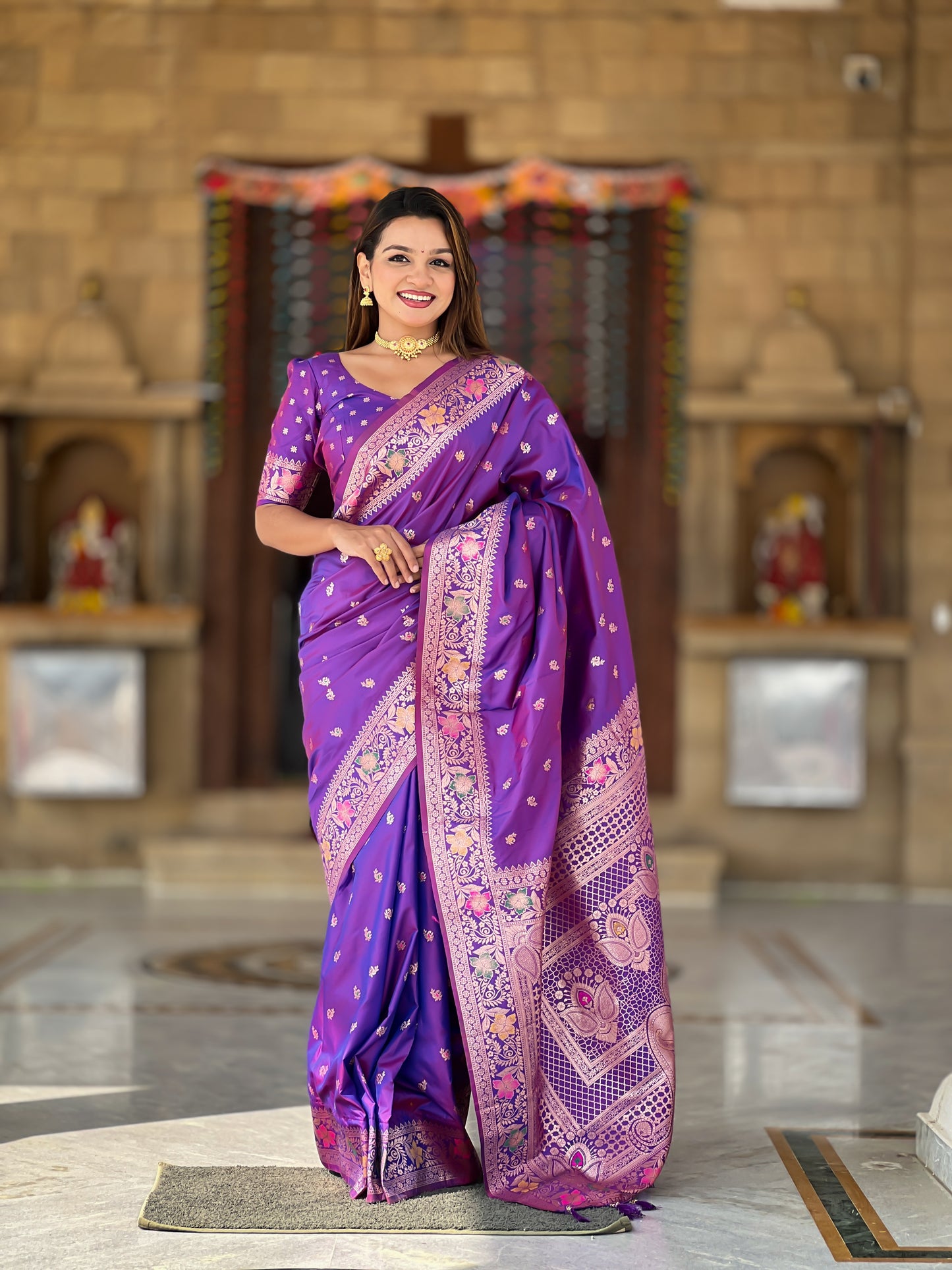 Purple Zari Weaving Banarasi Saree With Blouse Piece