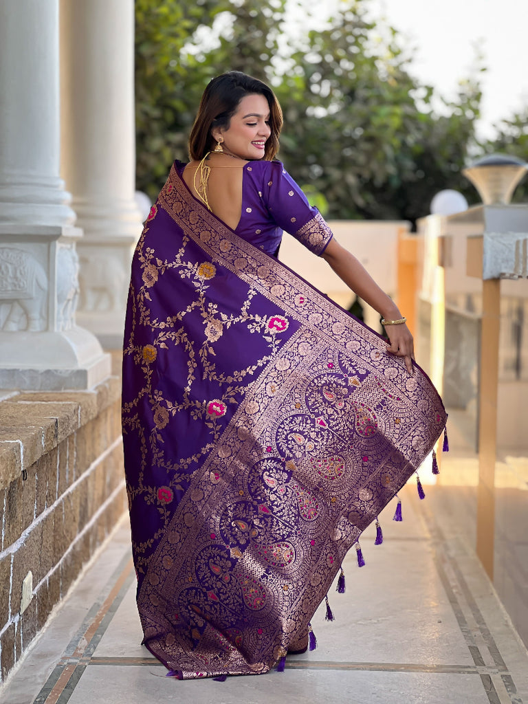 Wine Graceful Trending Banarasi Silk Saree With Blouse Piece