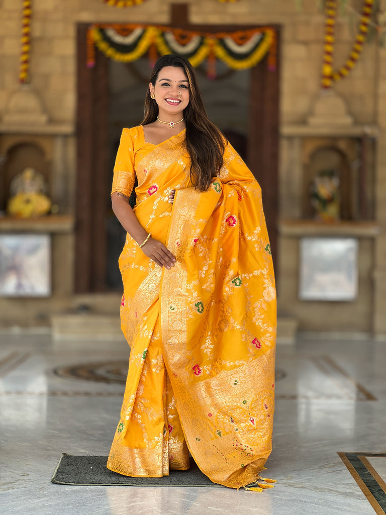 Yellow Graceful Trending Banarasi Silk Saree With Blouse Piece
